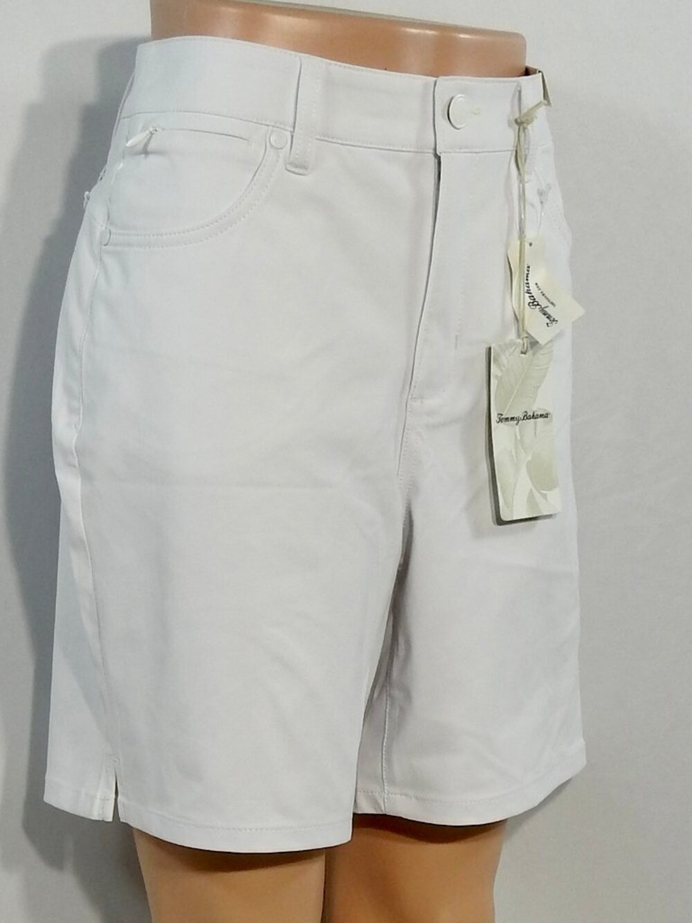 Tommy Bahama Island Zone Kira Cay White Golf Bermuda Short Sz 6 Womens NWT